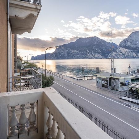 Lake Sensation - Garda Lake View Torbole Sul Garda Εξωτερικό φωτογραφία