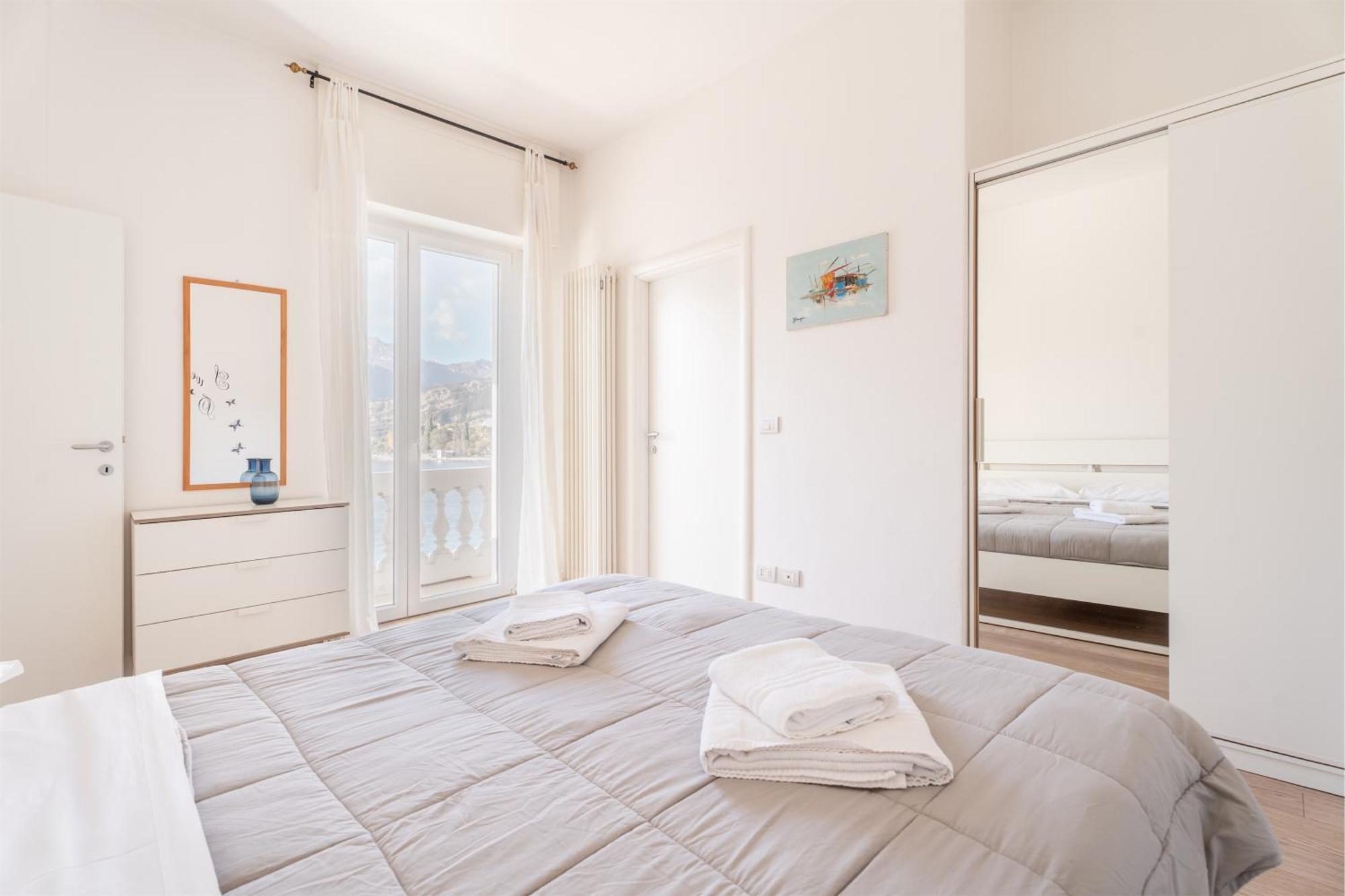 Lake Sensation - Garda Lake View Torbole Sul Garda Εξωτερικό φωτογραφία