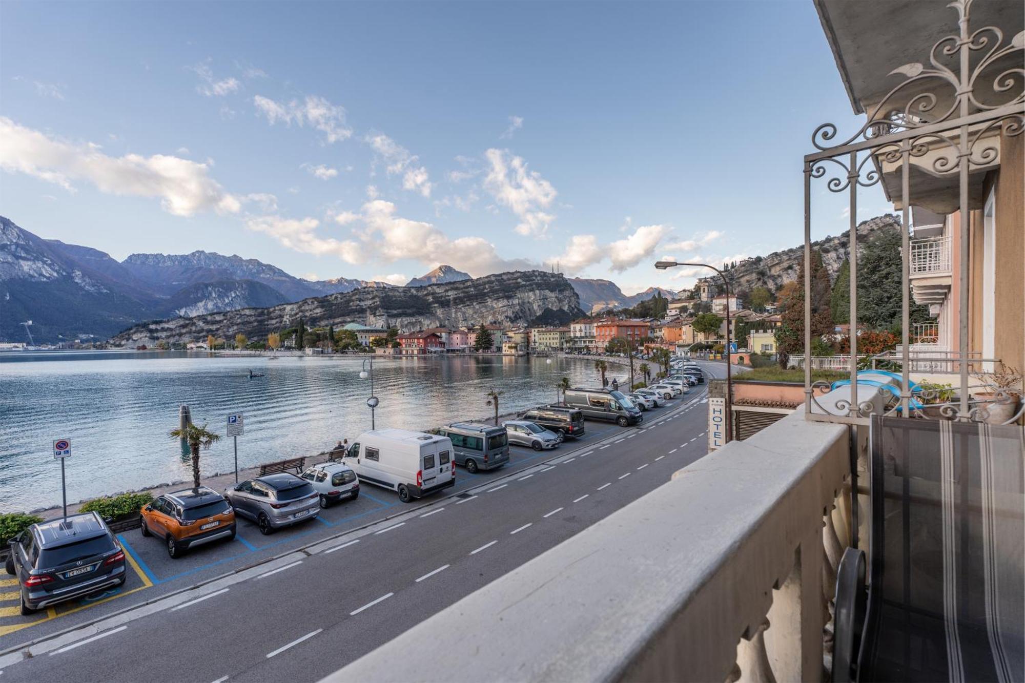 Lake Sensation - Garda Lake View Torbole Sul Garda Εξωτερικό φωτογραφία